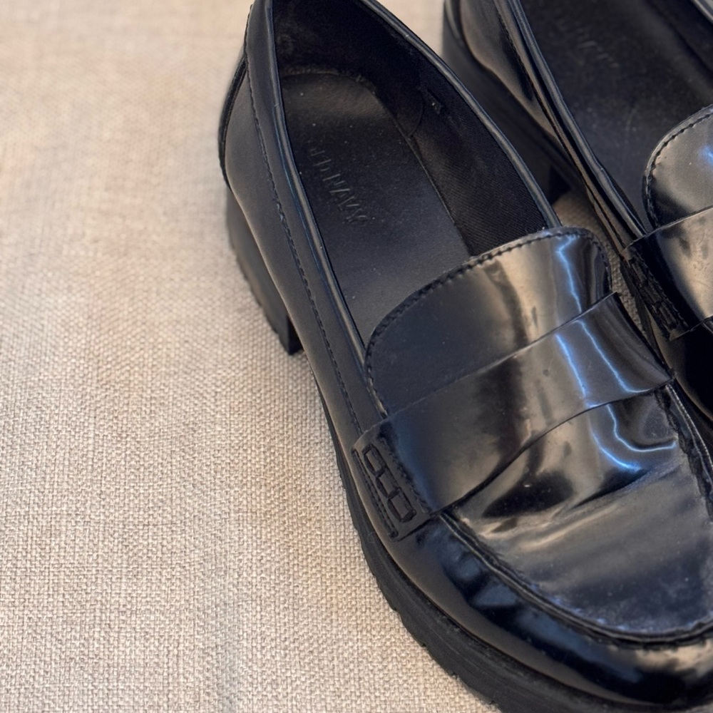 Old Navy Black Women's Loafers